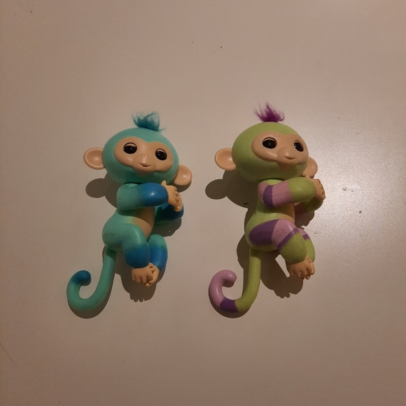 Fingerlings - Picture 2 of 3